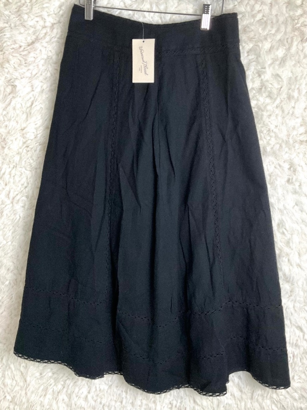 UNIVERSAL THREAD WOMEN'S BLACK MAXI SKIRT WITH LACE TRIM~SIZE 4!
